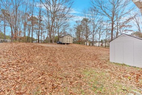 A home in Calhoun