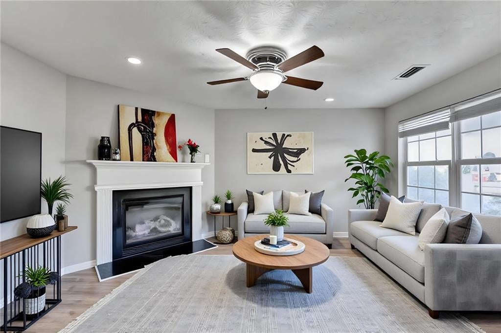 240 Springbottom Court