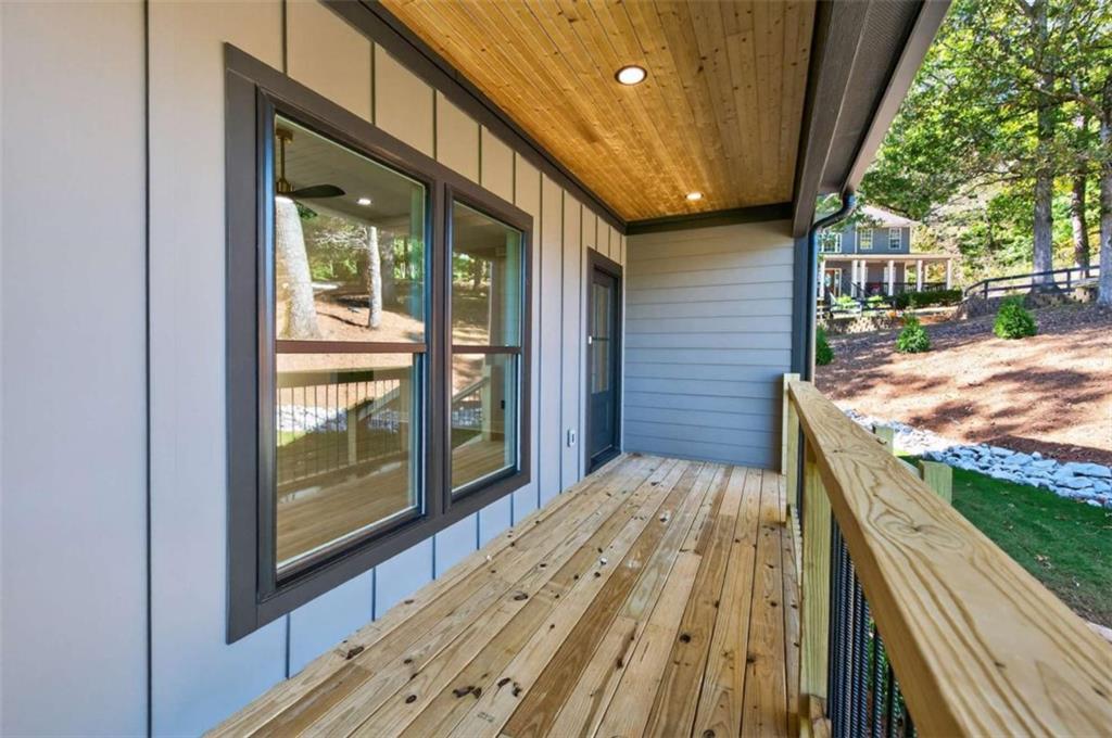 33 Ridge Crest Court