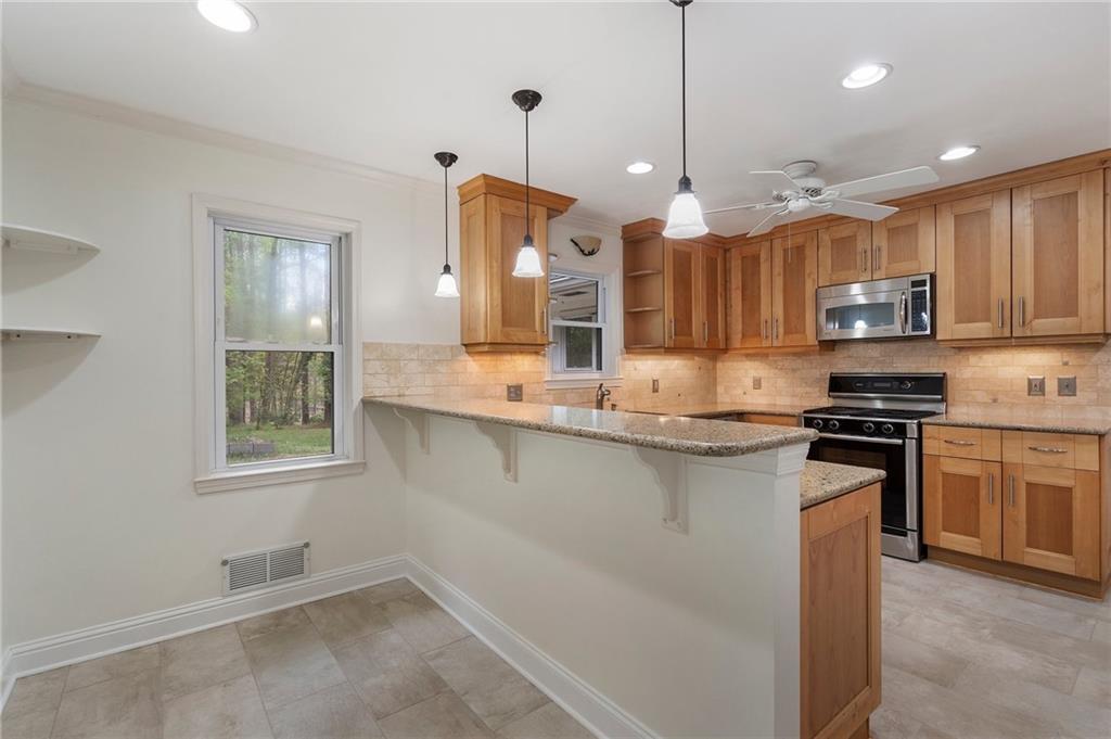 3200 W Roxboro Road, Atlanta, Georgia image 15