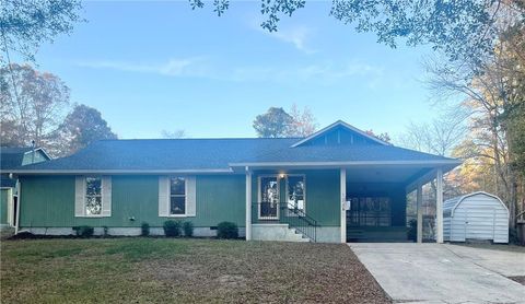 175 Lakeshore Circle SE Acworth GA 30101