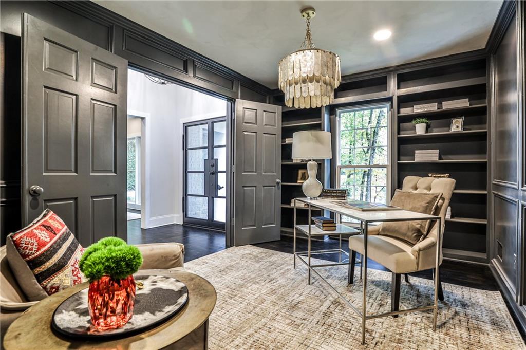 4730 Paran Valley NW