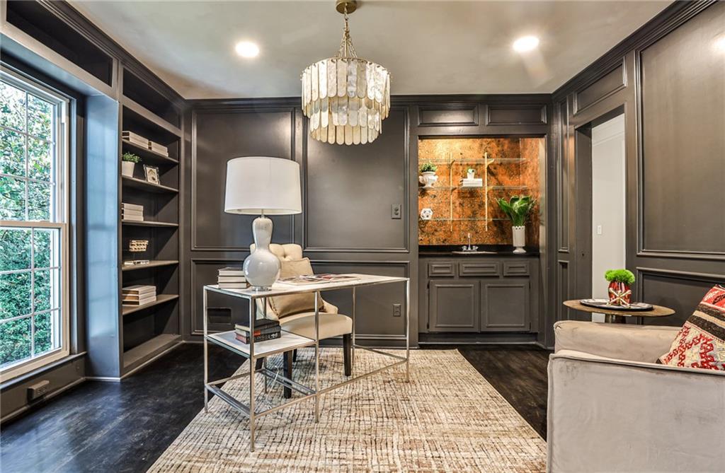 4730 Paran Valley NW