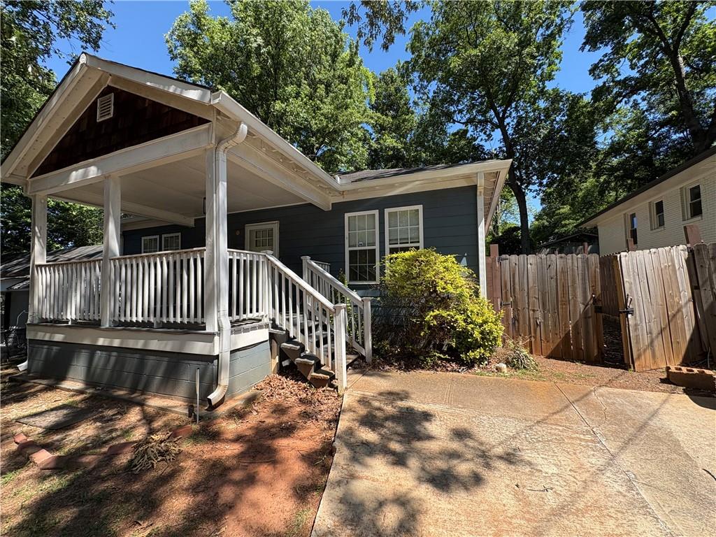 1935 Dunlap Avenue