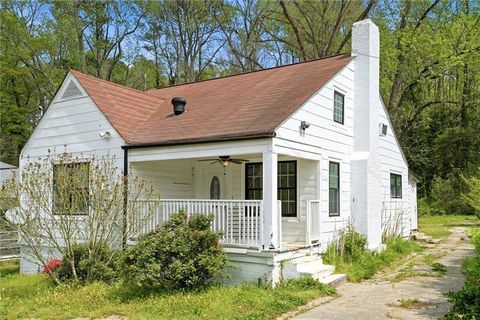 707 Francis Place NW Atlanta GA 30318