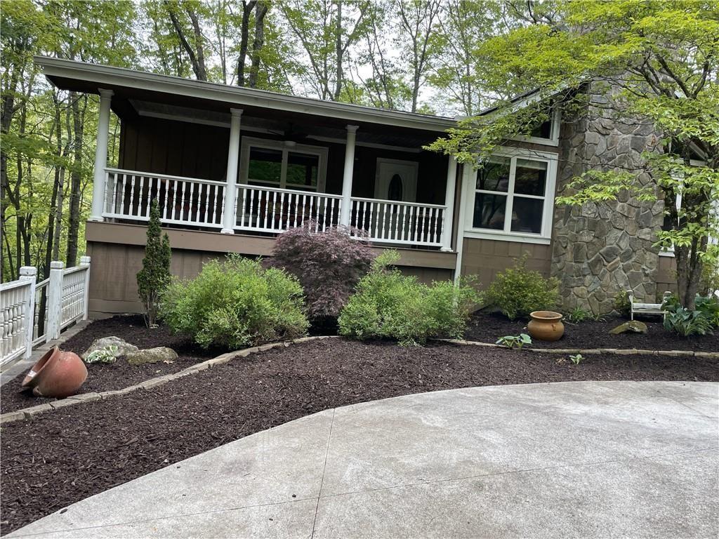 334 EAGLE Circle