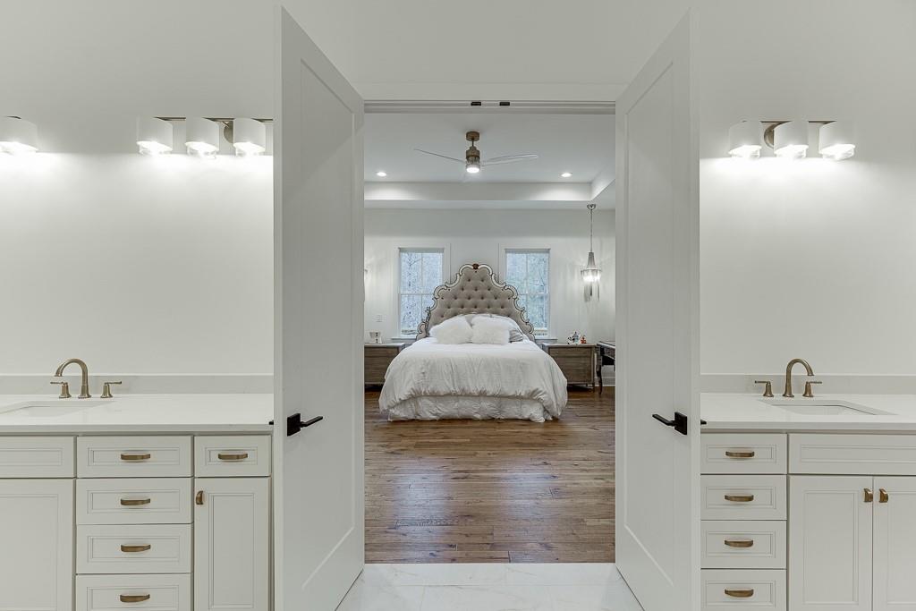 4964 Brendlynn Drive, Suwanee, Georgia image 42