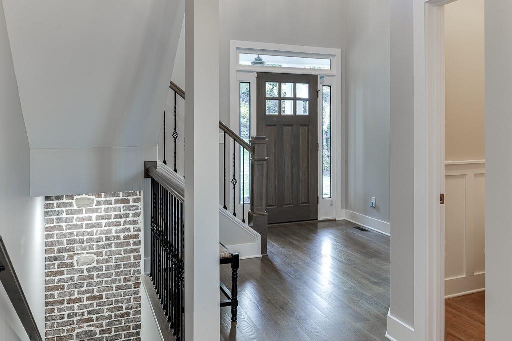 3441 Shoreland Drive, Buford, Georgia image 13