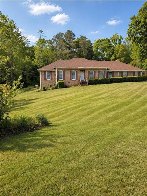 Homes For Sale - 1643 Colonial South Drive<br/> Conyers, GA 30094