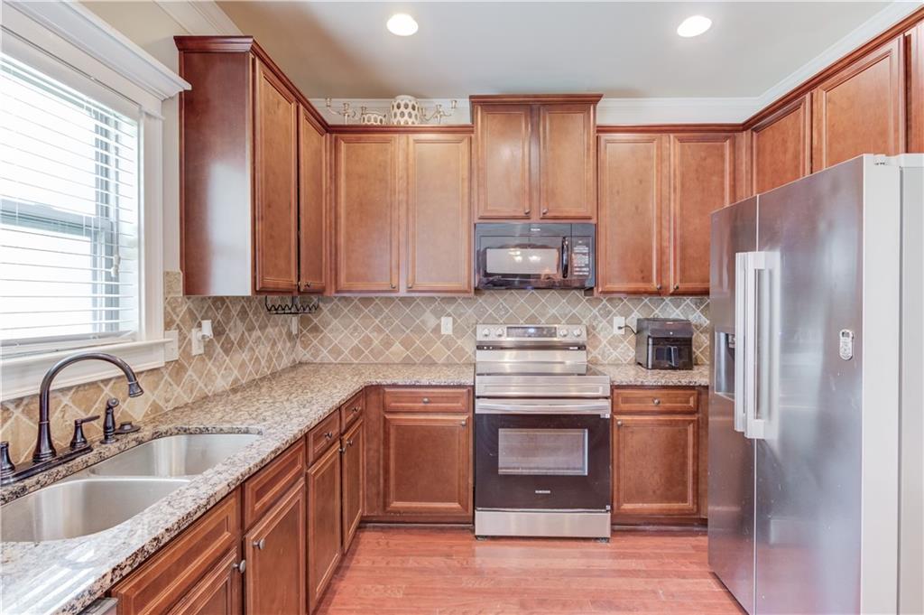 341 Chandler Bluff Court