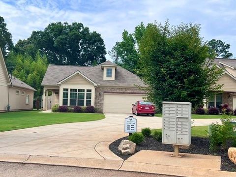 245 Fenwick Circle Mcdonough GA 30253