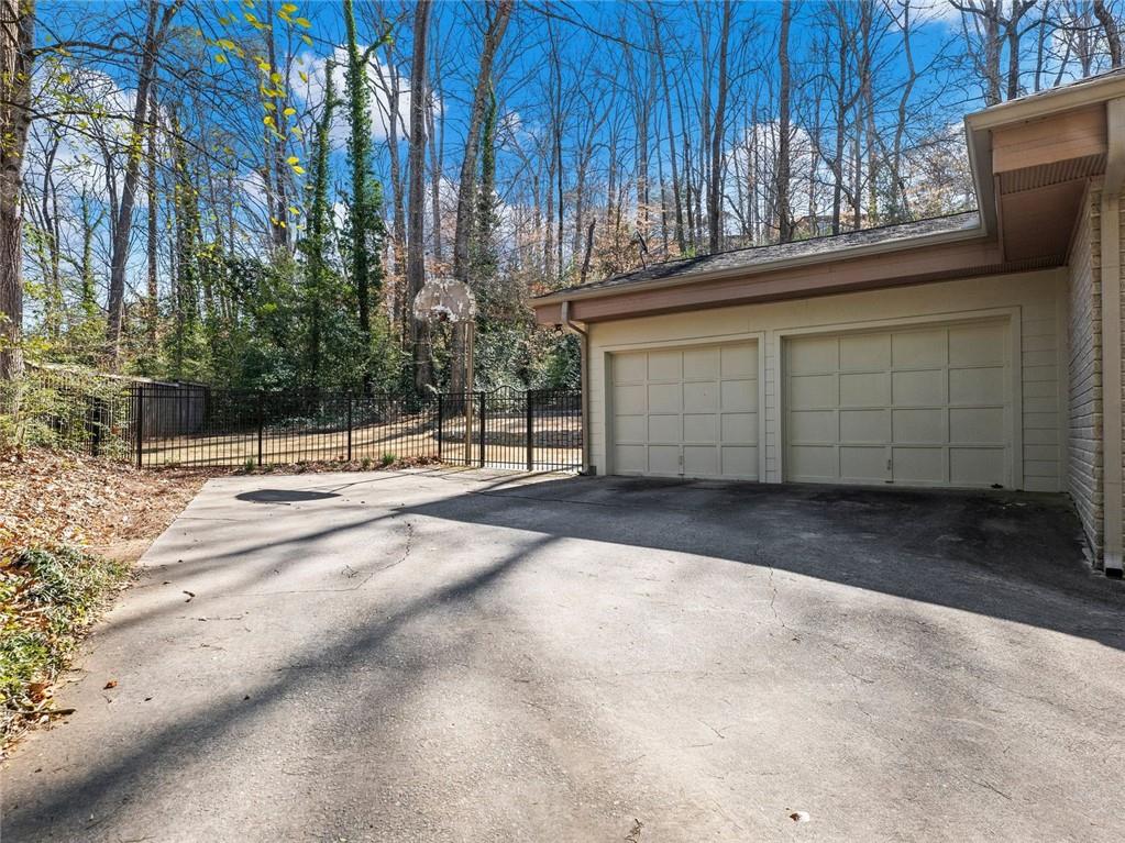 2153 Starfire Drive Drive, Atlanta, Georgia image 38