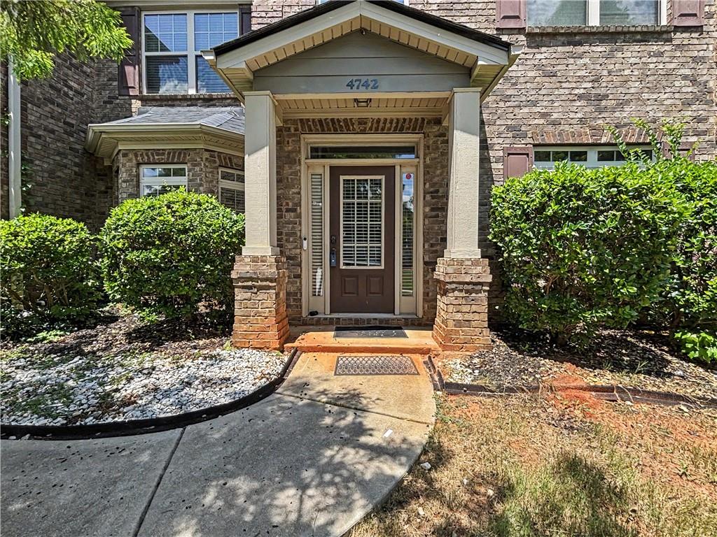 4742 Shire Drive