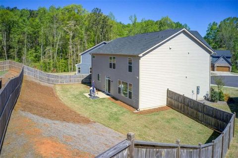 A home in Powder Springs