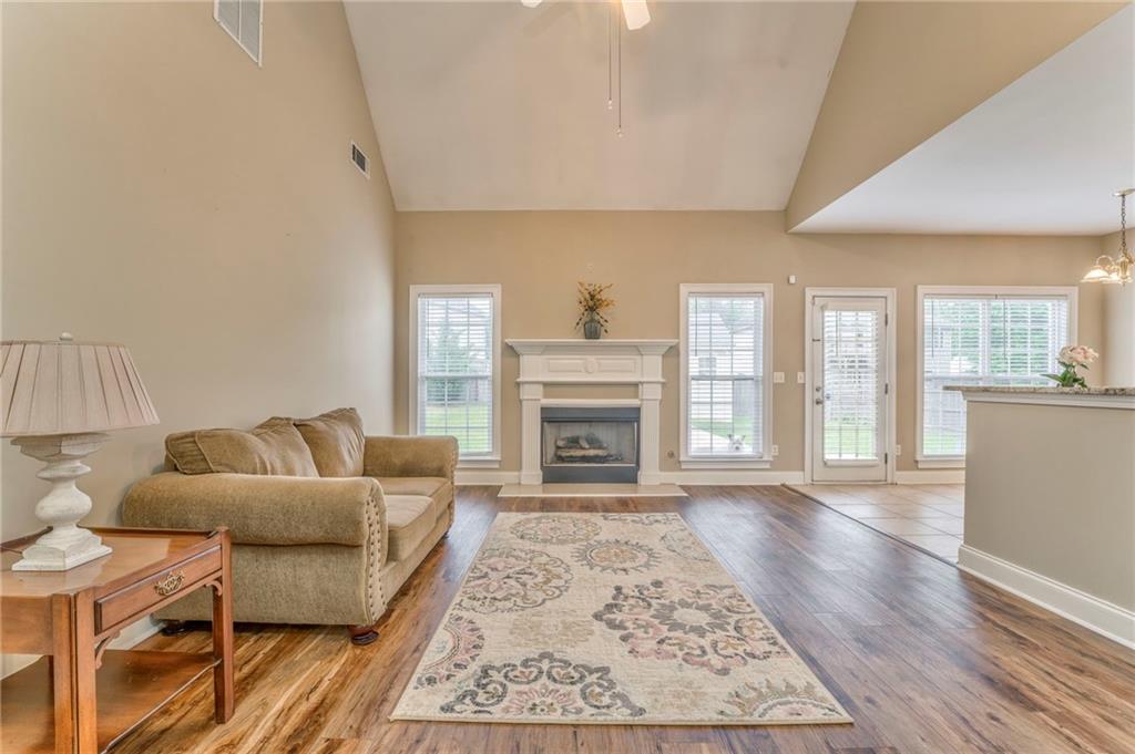1016 E Bay Springs Drive, Villa Rica, Georgia image 21