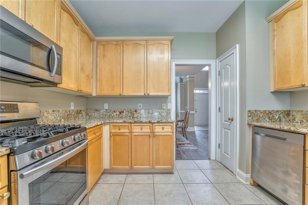 1016 E Bay Springs Drive, Villa Rica, Georgia image 16