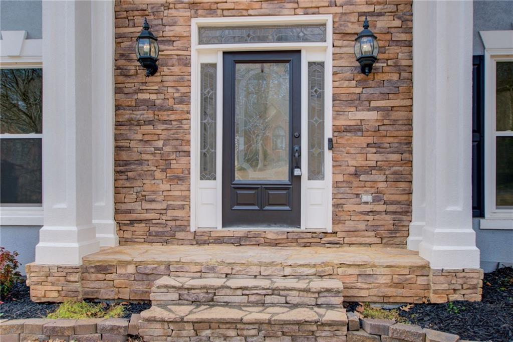 1039 Avery Creek Drive