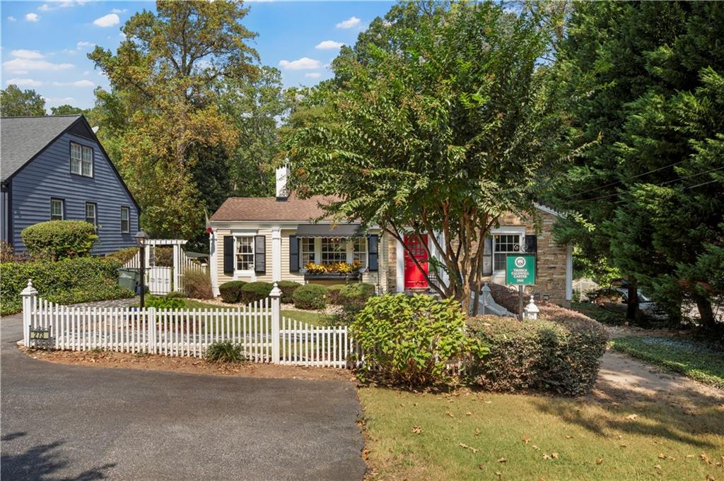 273 Seminole Drive NE