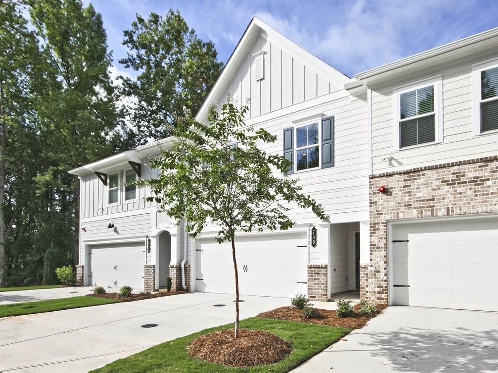 4651 Larkfield Way, Powder Springs, Georgia image 3