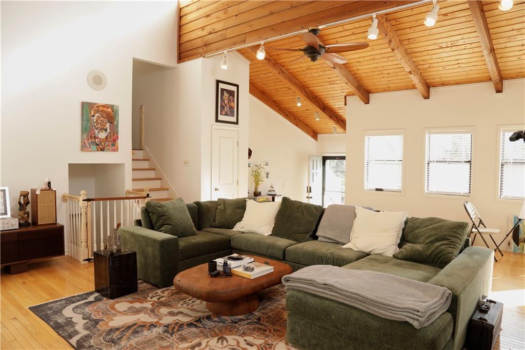 2855 Wendy Springs Court NE