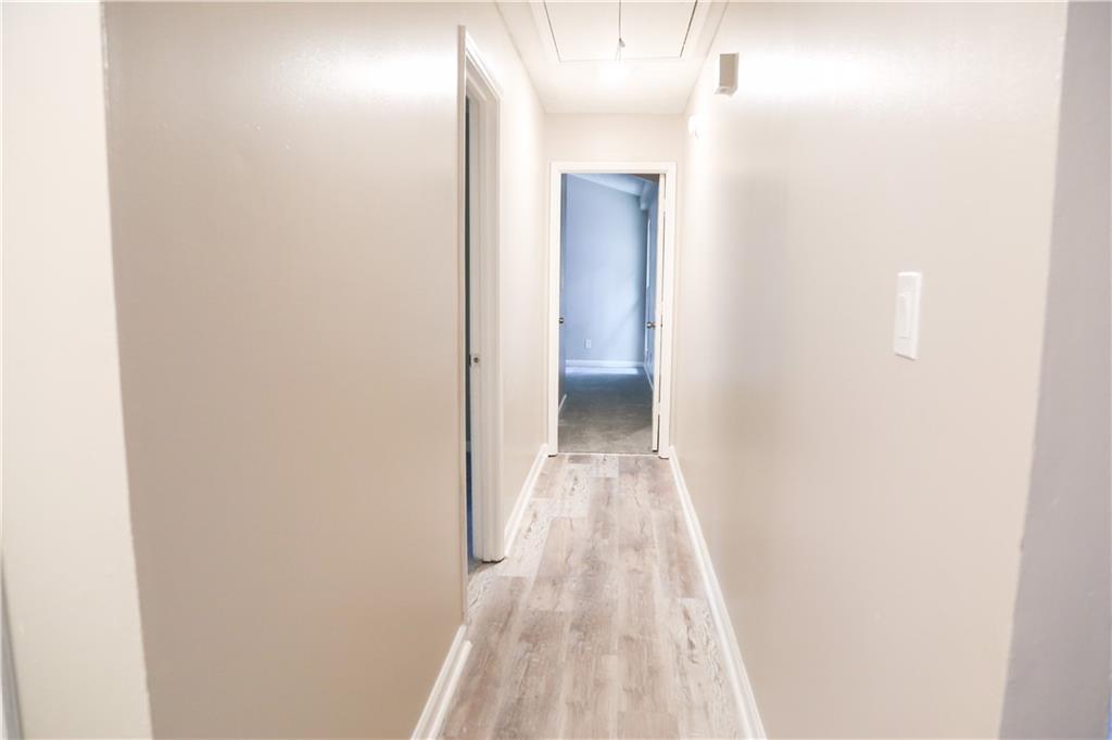 OLD FARM PLACE - Residential Lease