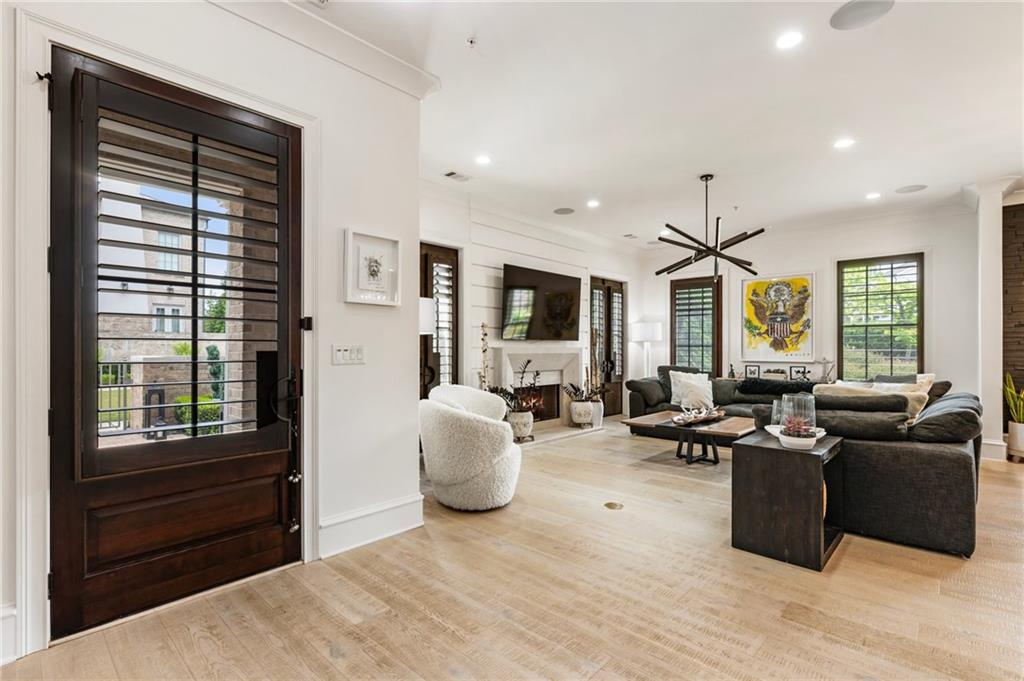 132 Grand Crescent