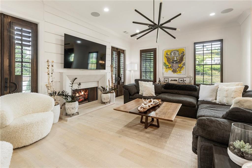 132 Grand Crescent