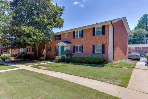4282 Roswell Road NE D2 Atlanta GA 30342