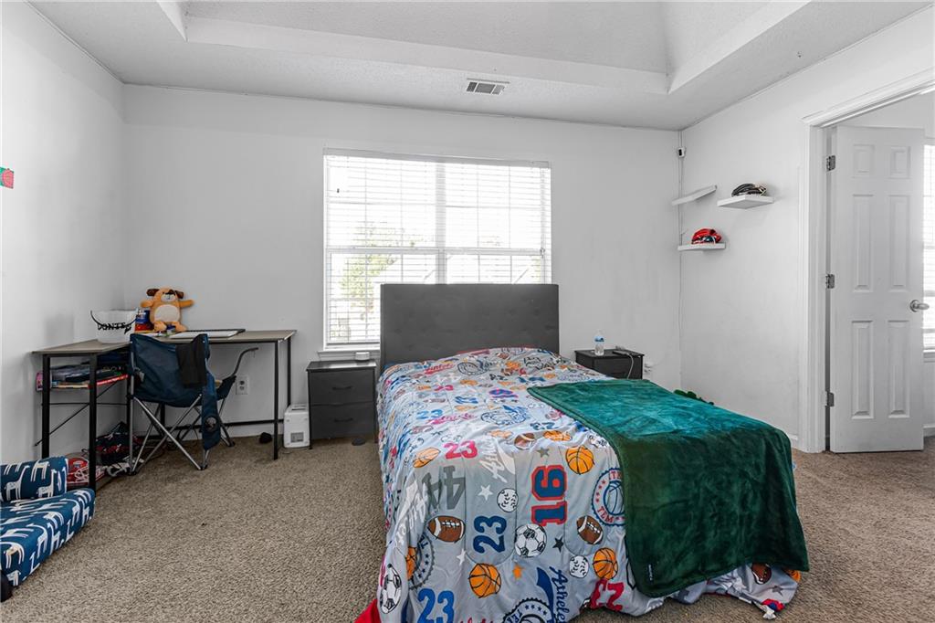 Vintage Pointe - Residential