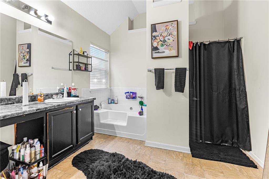 Vintage Pointe - Residential