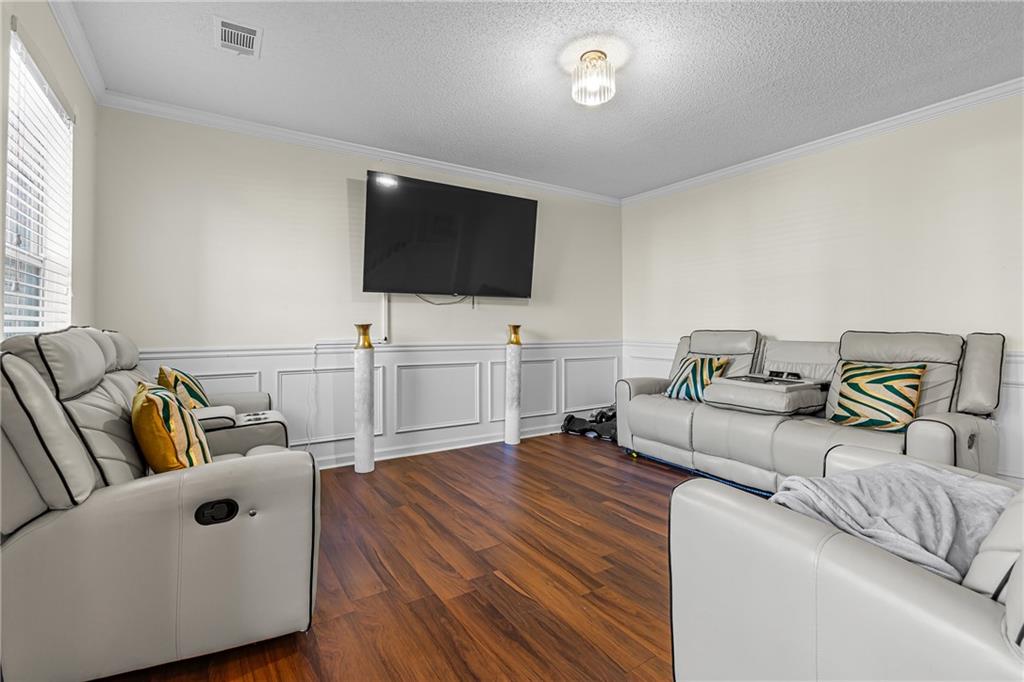 Vintage Pointe - Residential