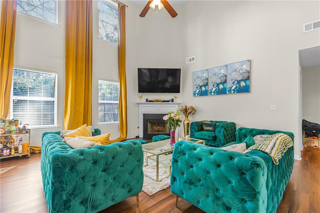 Vintage Pointe - Residential