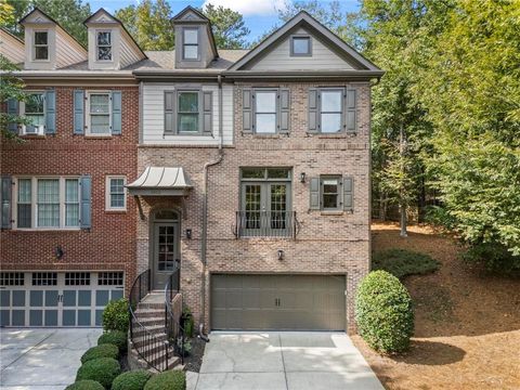 Photo of 2602 Long Pointe, Roswell, GA 30076 (MLS # 7741875)