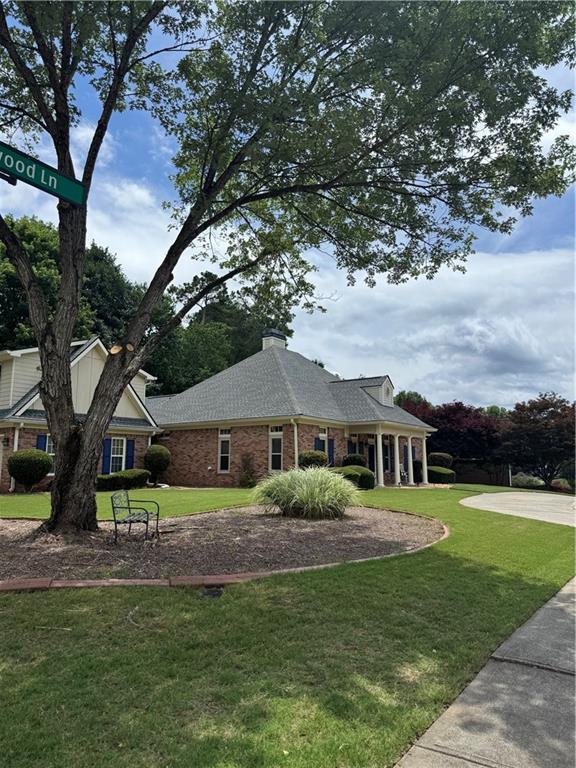 601 Redwood Lane
