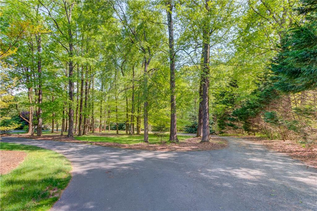 1126 Shoreline Drive, Jefferson, Georgia image 7