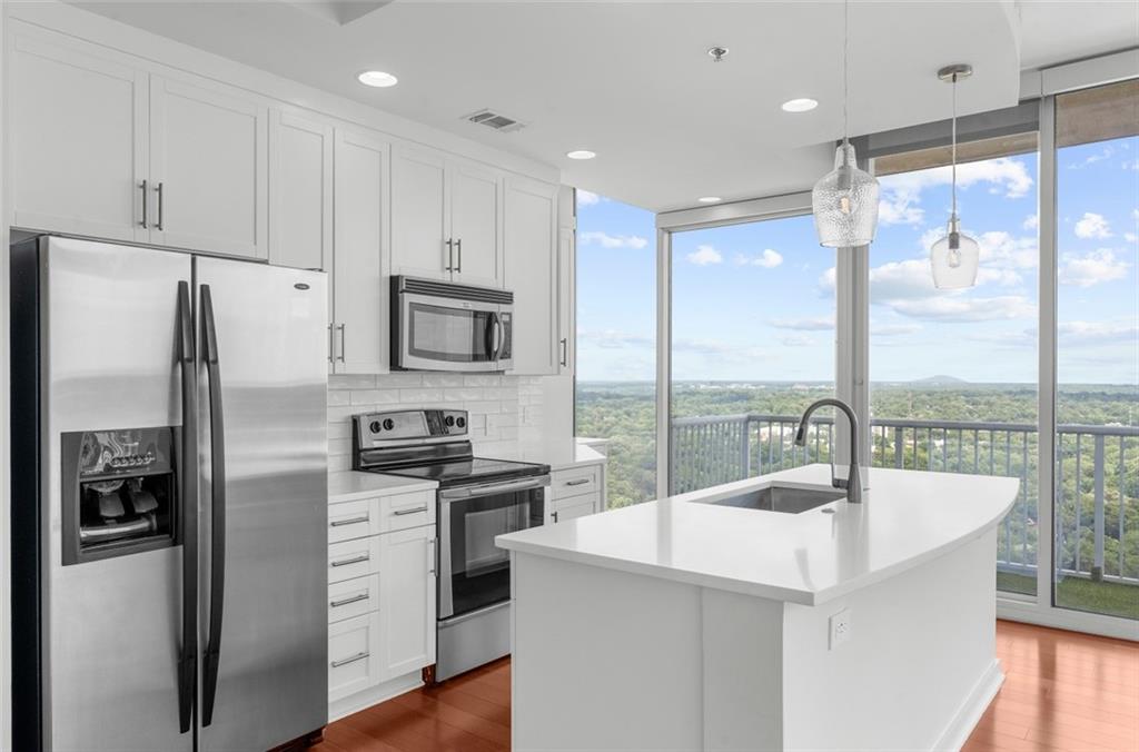 855 Peachtree Street NE 2513