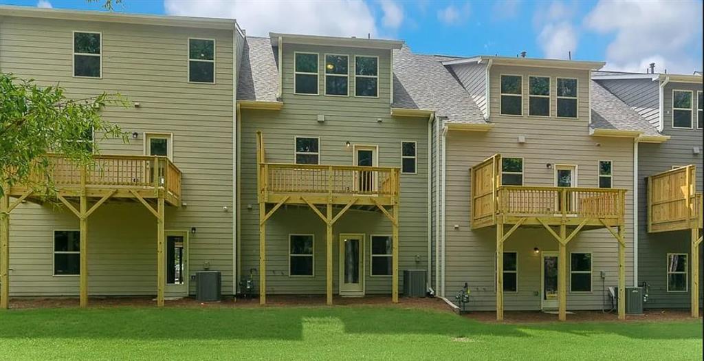320 Mahone Drive, Lilburn, Georgia image 18