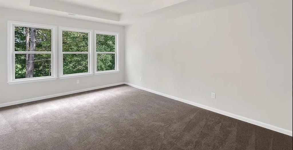 320 Mahone Drive, Lilburn, Georgia image 9