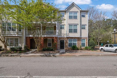 Townhouse For Sale - 215 Riverstone Commons Circle<br/> Canton, GA 30114