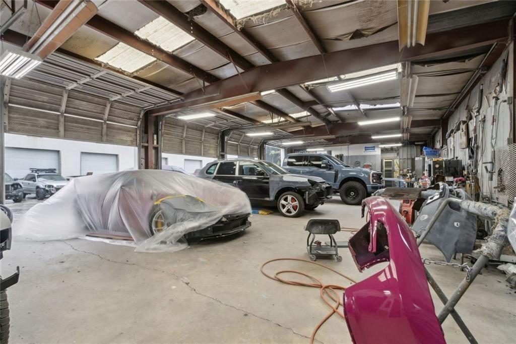 1875 Airport Industrial Park Drive SE