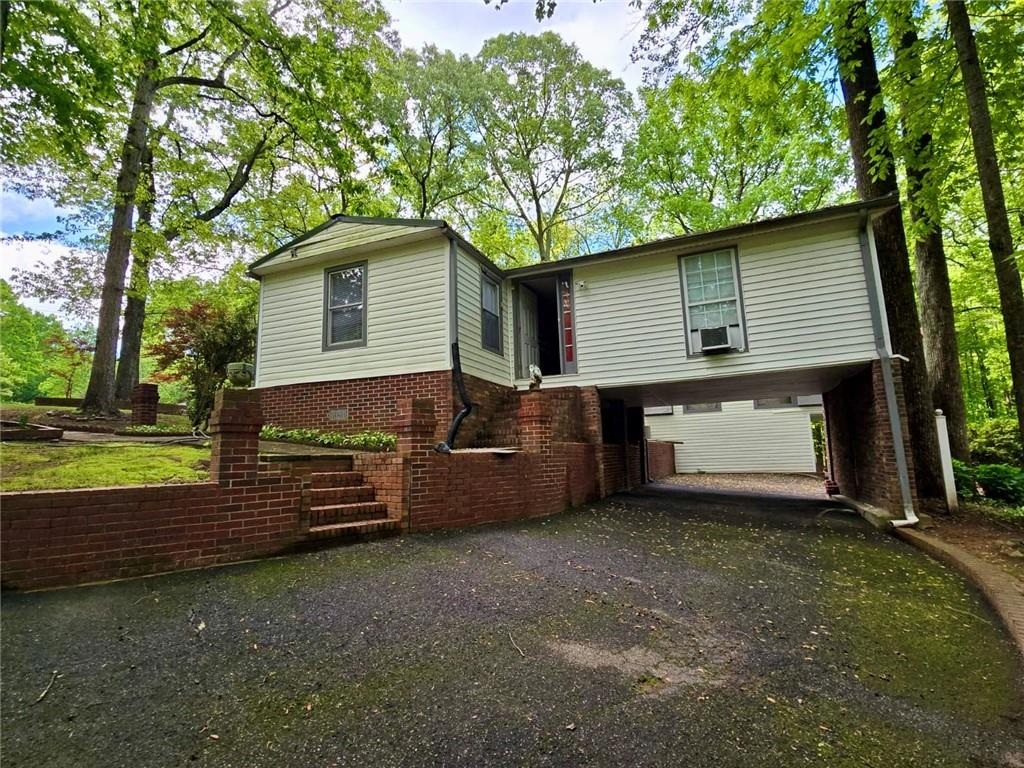 1720 Valley Lane, Cumming, Georgia image 2