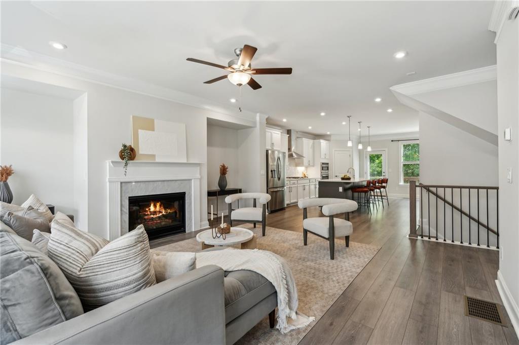 1327 Rosen Road