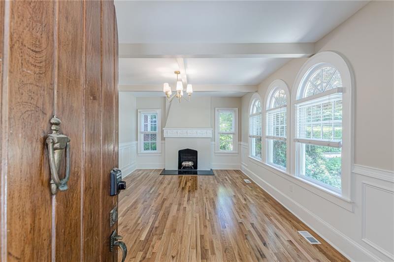 1195 Cameron Court, Atlanta, Georgia image 2