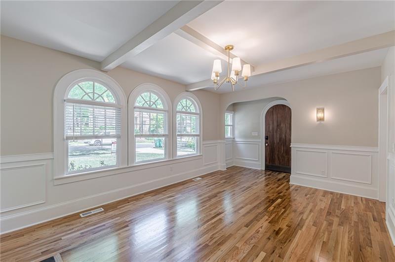 1195 Cameron Court, Atlanta, Georgia image 3