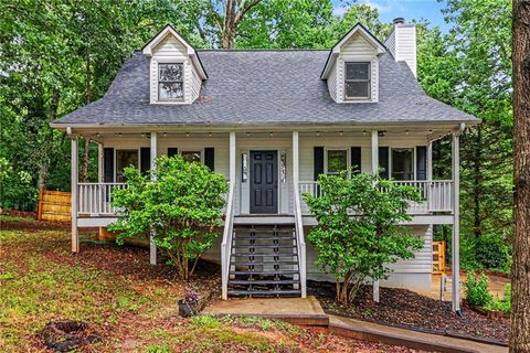 Homes For Sale - 223 Hawkins Farm Circle<br/> Ball Ground, GA 30107