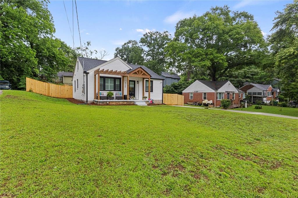 528 Allendale Drive, Decatur, Georgia image 3