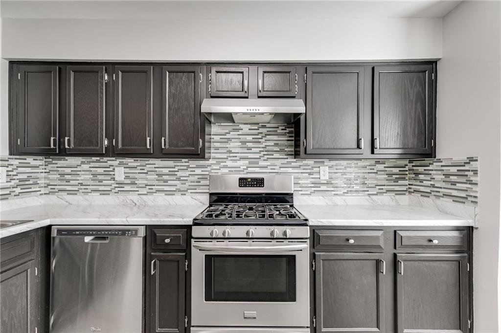 2135 N Forest Trail, Dunwoody, Georgia image 17