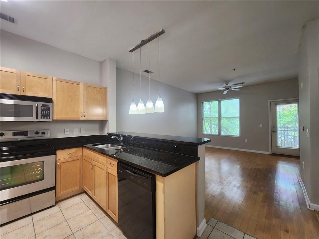 870 Mayson Turner Road #1228, Atlanta, Georgia image 6