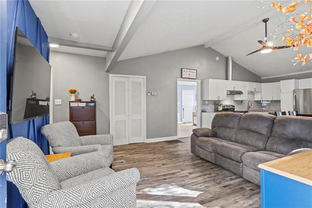Eagle Creek Shores - Residential