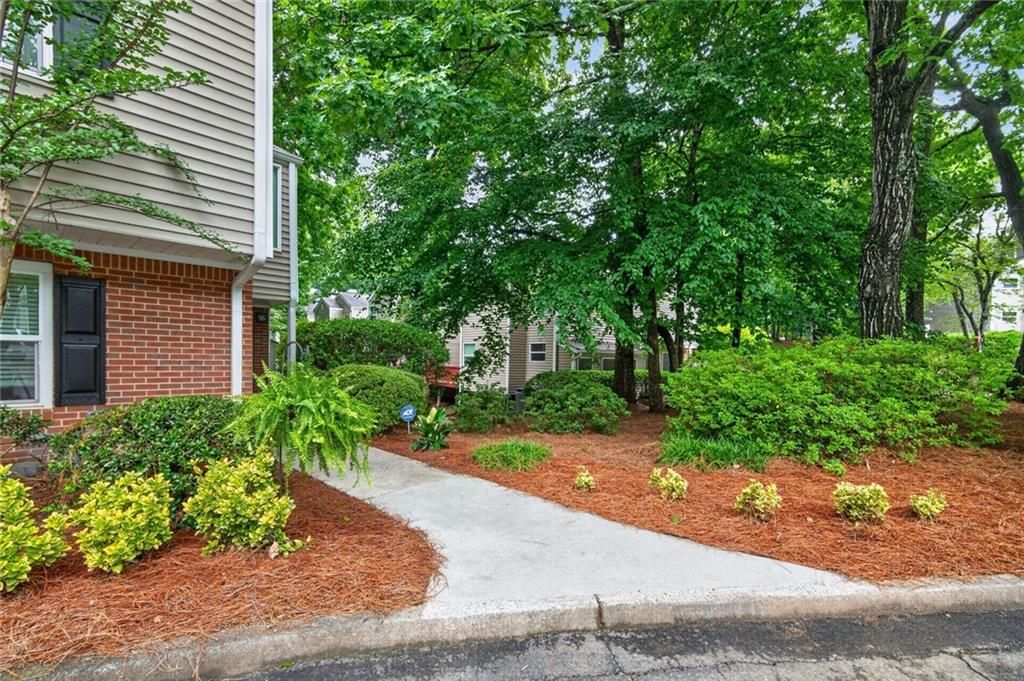 Photo of 56 Dunwoody Springs Drive, Atlanta, GA 30328 (MLS # 7784956)